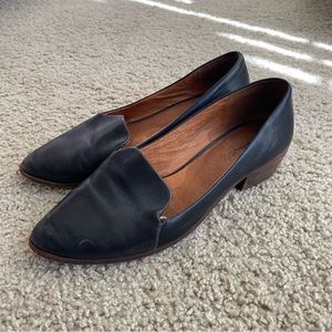 Madewell - Black Soft Leather Loafer Flats - Low Wood Heel - 7.5 WITH DEFECTS